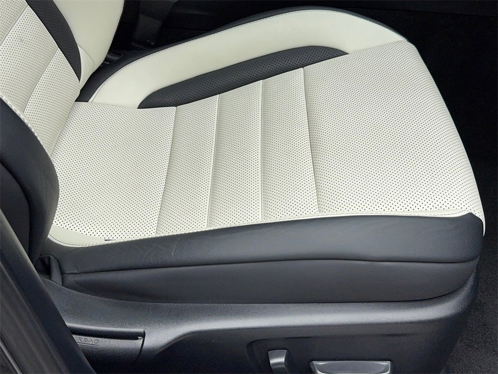 Used 2022 Lexus IS 350 F Sport w/ Accessory Package image 44