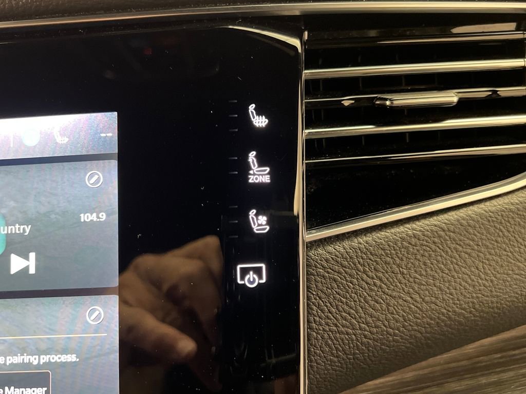 Used 2024 Jeep Wagoneer L Series II image 59