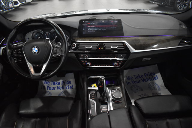 Used 2018 BMW 530e xDrive AWD/4WD image 24