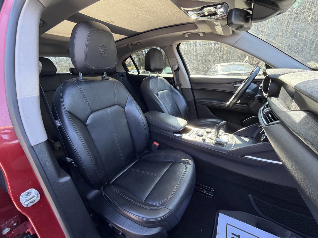 Used 2021 Alfa Romeo Stelvio Sprint w/ Nero Edizione image 16