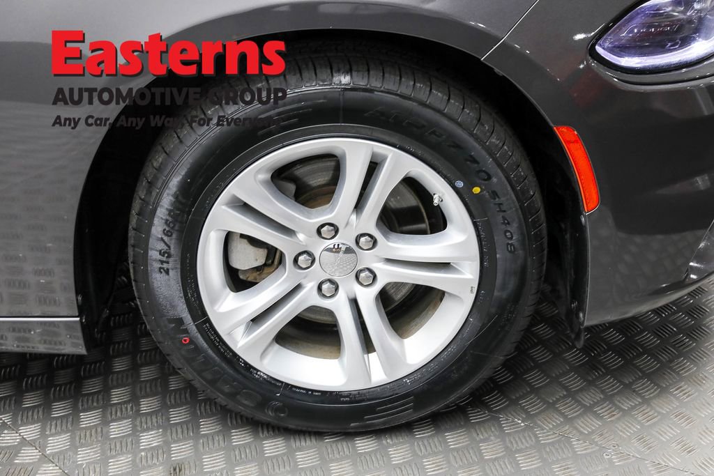 Used 2022 Dodge Charger SXT image 29