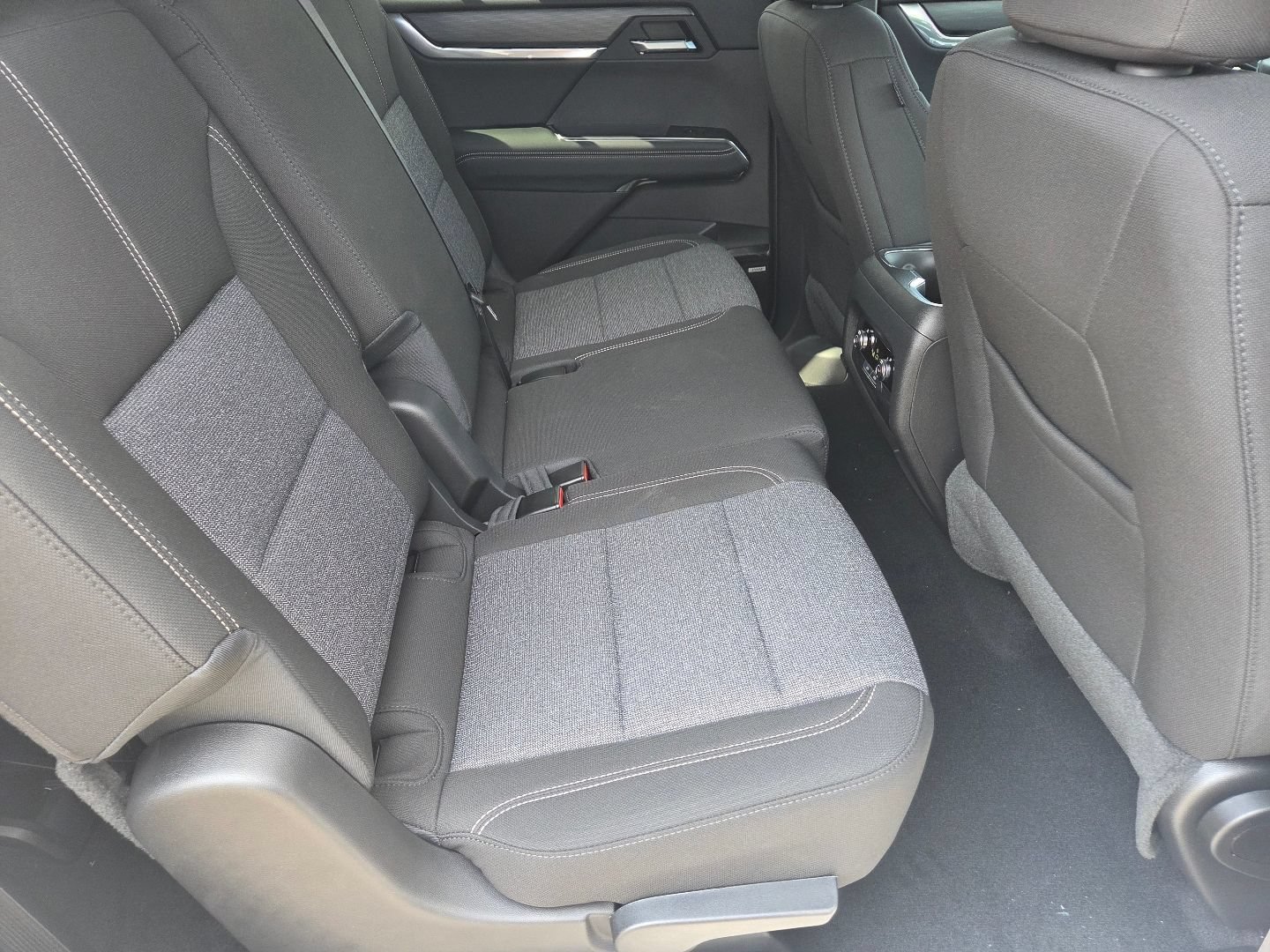 New 2026 GMC Acadia Elevation AWD/4WD image 22