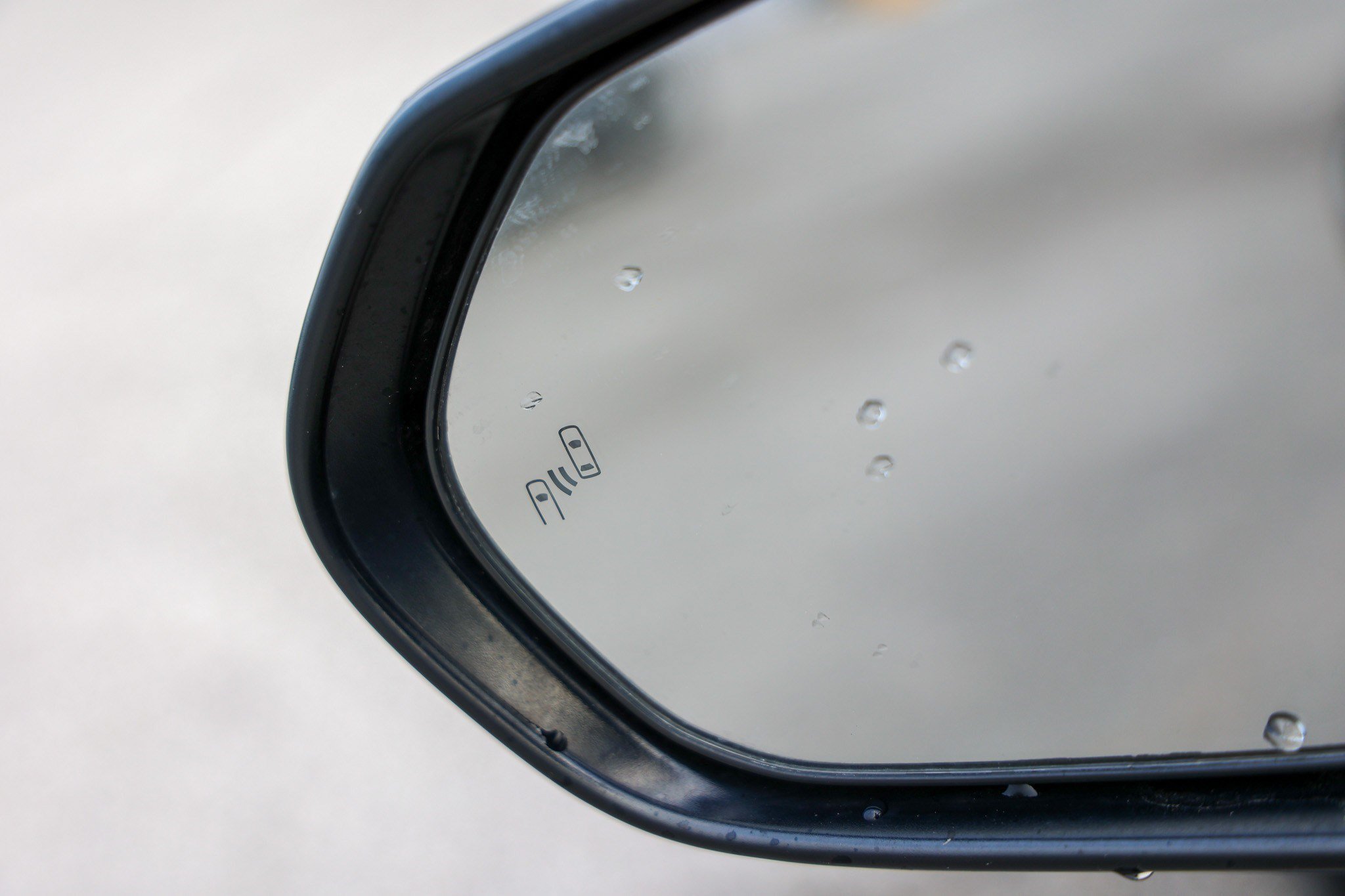 Used 2025 Toyota Camry XSE FWD image 33