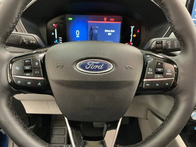 Used 2023 Ford Escape SE image 29
