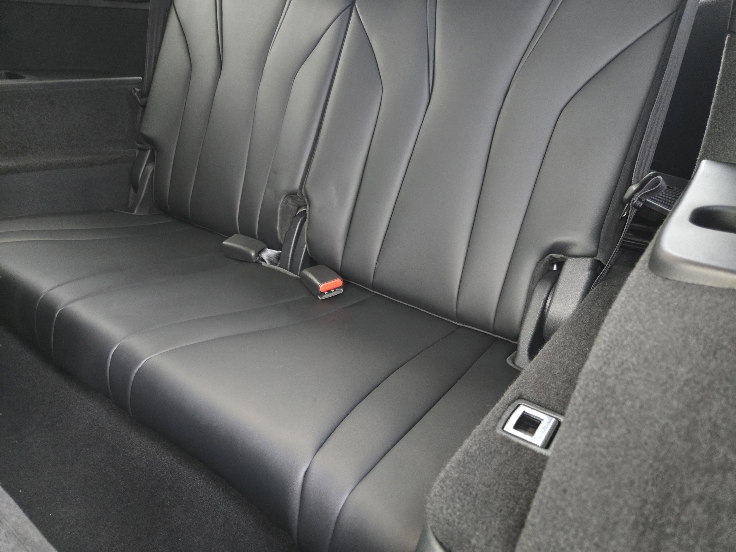 Used 2025 Acura MDX FWD w/ Technology Package image 27