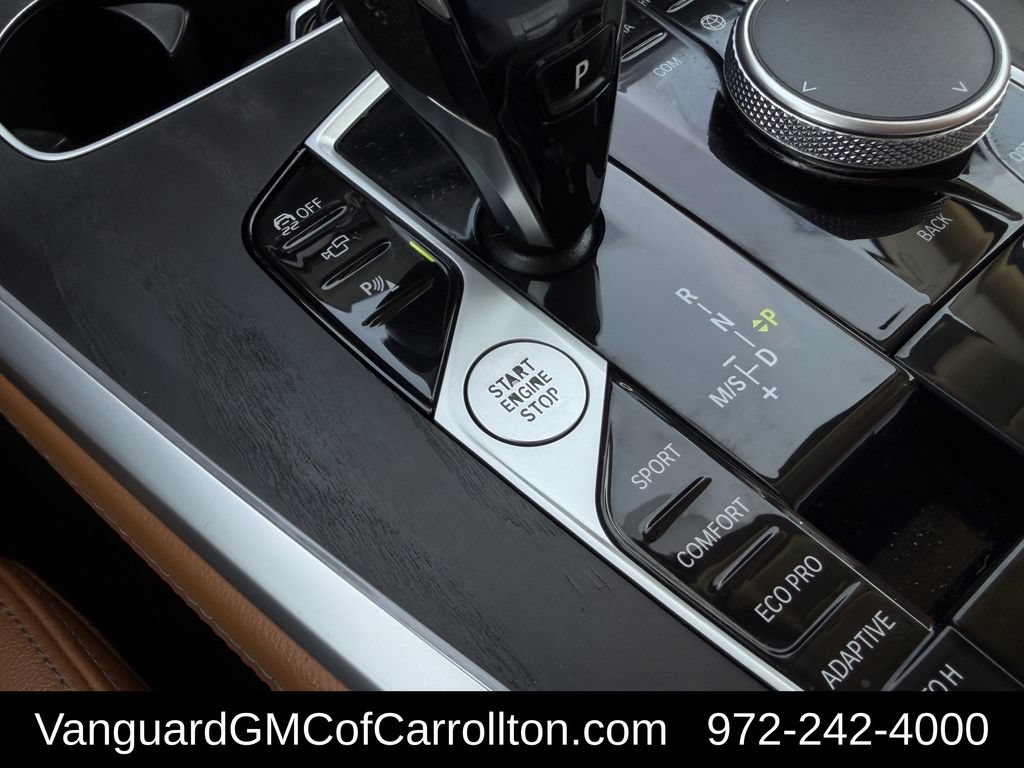 Used 2022 BMW X7 xDrive40i w/ Premium Package AWD/4WD image 27