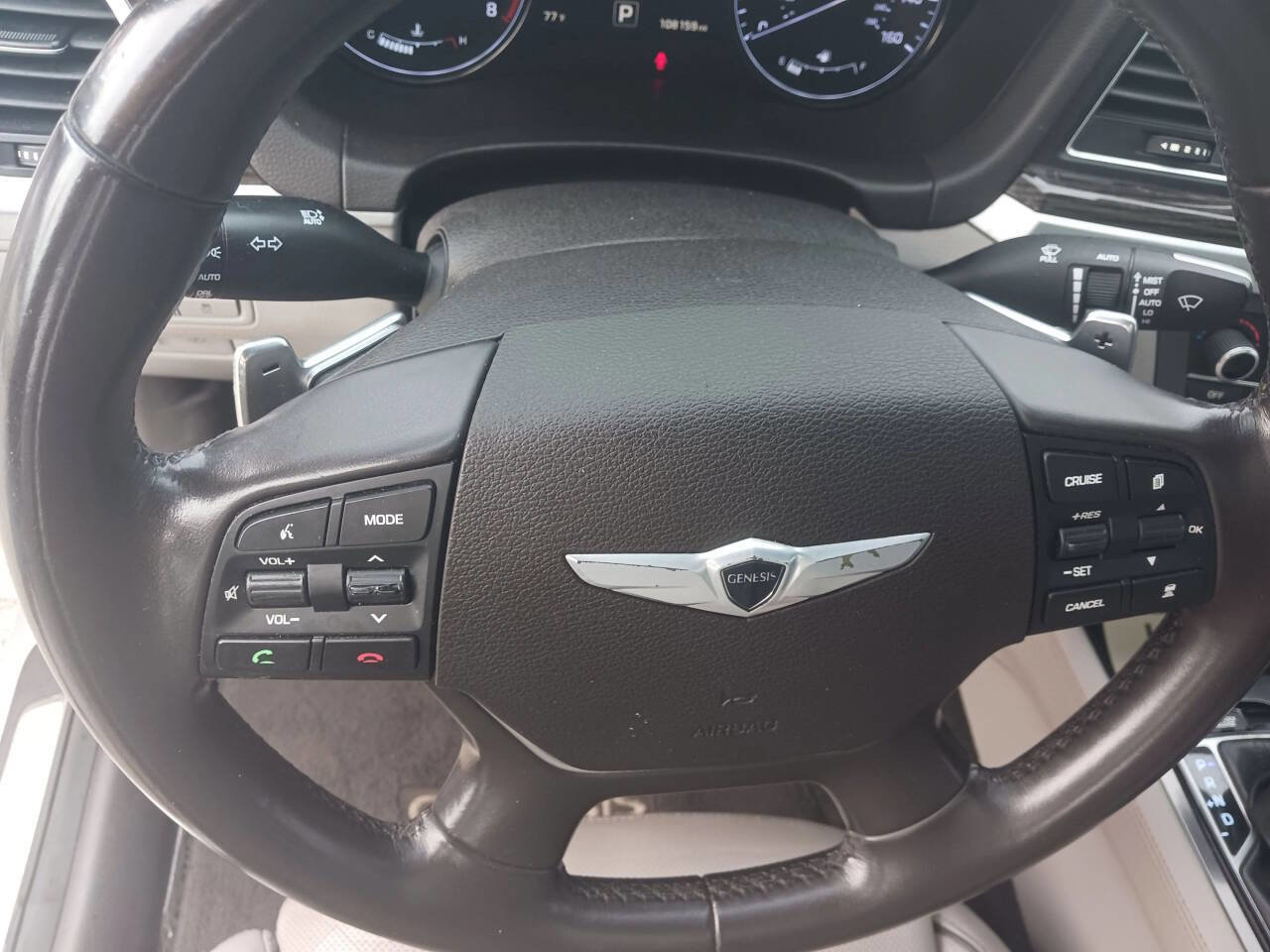 Used 2015 Hyundai Genesis 3.8 w/ Option Group 03 image 14