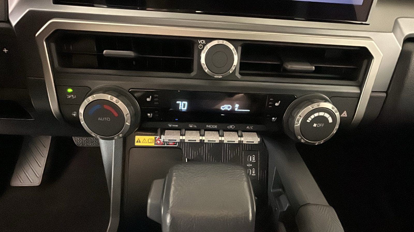 Used 2025 Toyota 4Runner TRD Off-Road Premium w/ Tow Technology Package AWD/4WD image 27