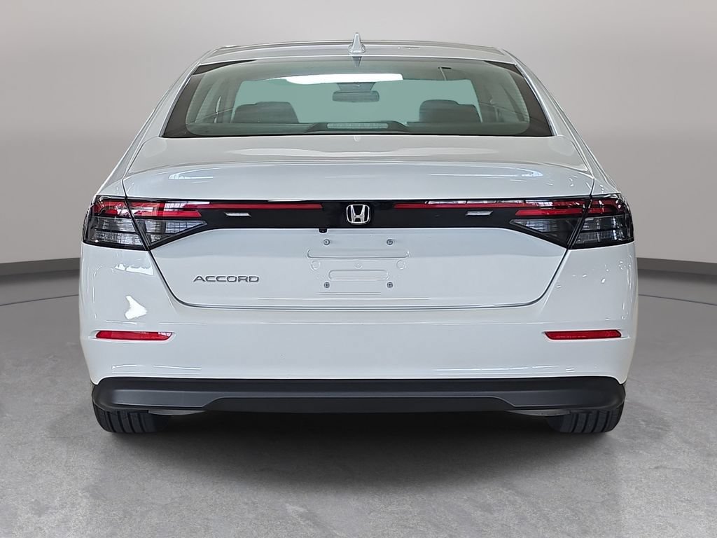 Used 2025 Honda Accord LX image 8