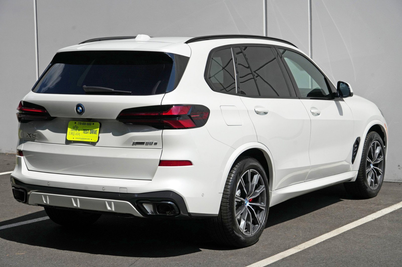 Used 2024 BMW X5 xDrive50e w/ M Sport Package AWD/4WD image 56