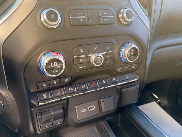 Used 2021 GMC Sierra 2500 Denali w/ Denali Ultimate Package AWD/4WD image 20