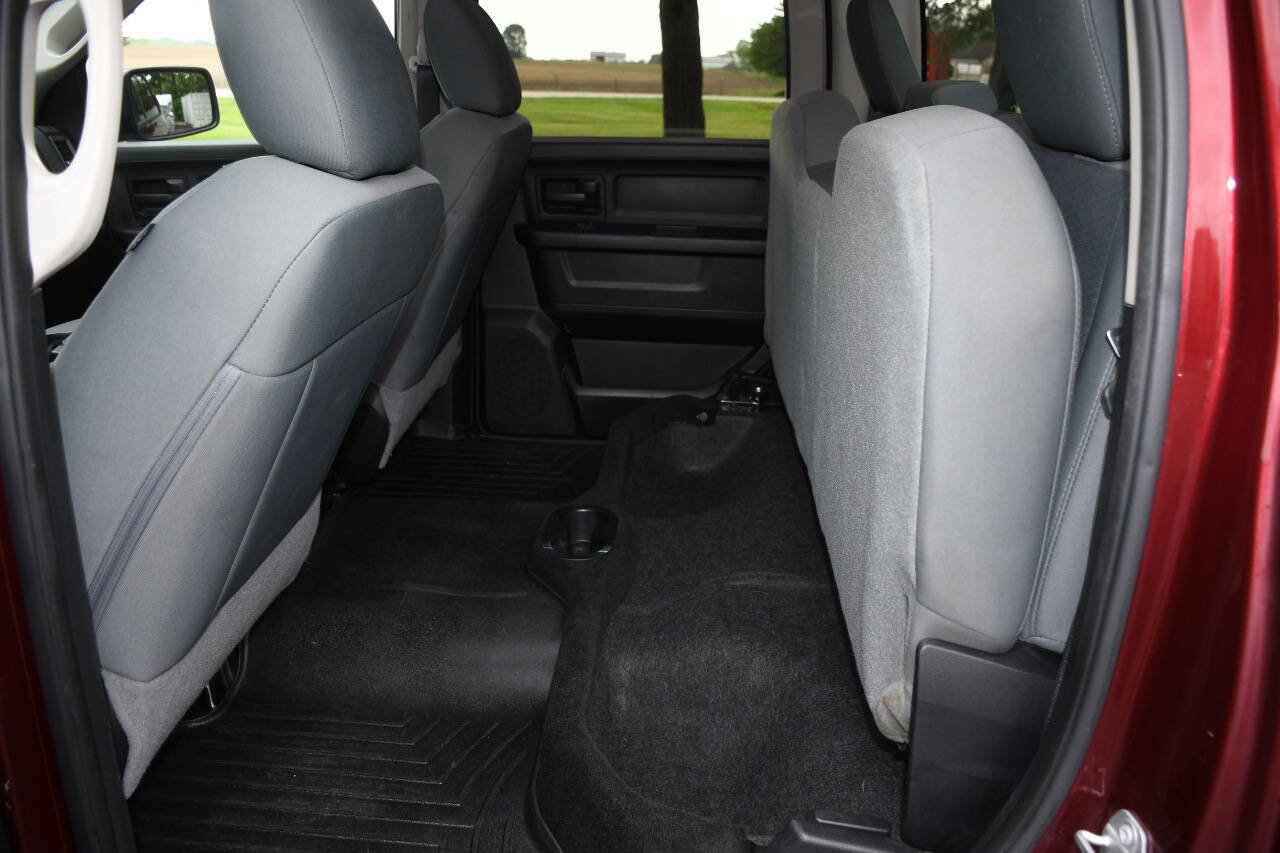 Used 2016 RAM 1500 Express AWD/4WD image 19
