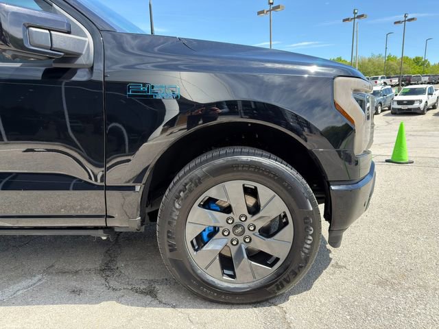 Used 2024 Ford F150 Lightning Lariat AWD/4WD image 9