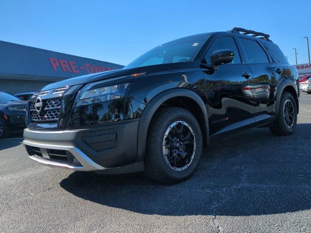 Certified 2025 Nissan Pathfinder Rock Creek AWD/4WD image 9