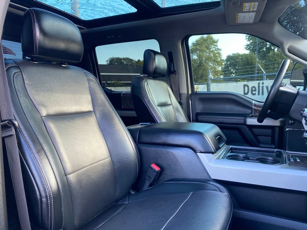 Used 2017 Ford F250 Lariat w/ Lariat Ultimate Package AWD/4WD image 20
