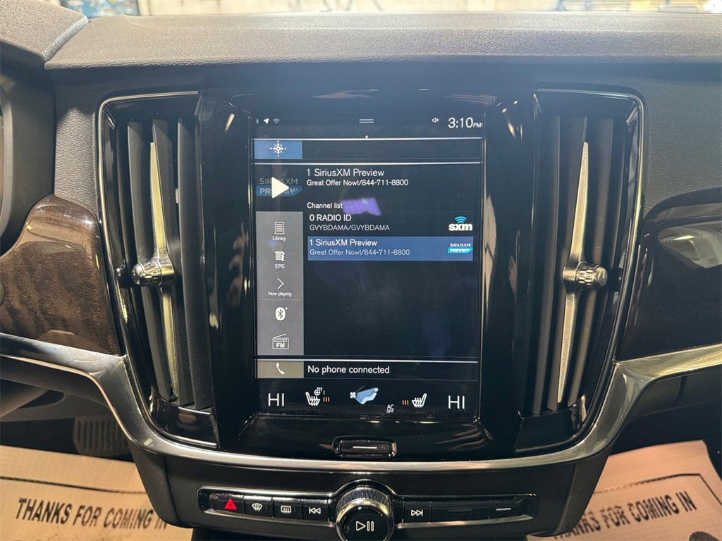 Used 2018 Volvo S90 T5 Momentum w/ Convenience Package image 17