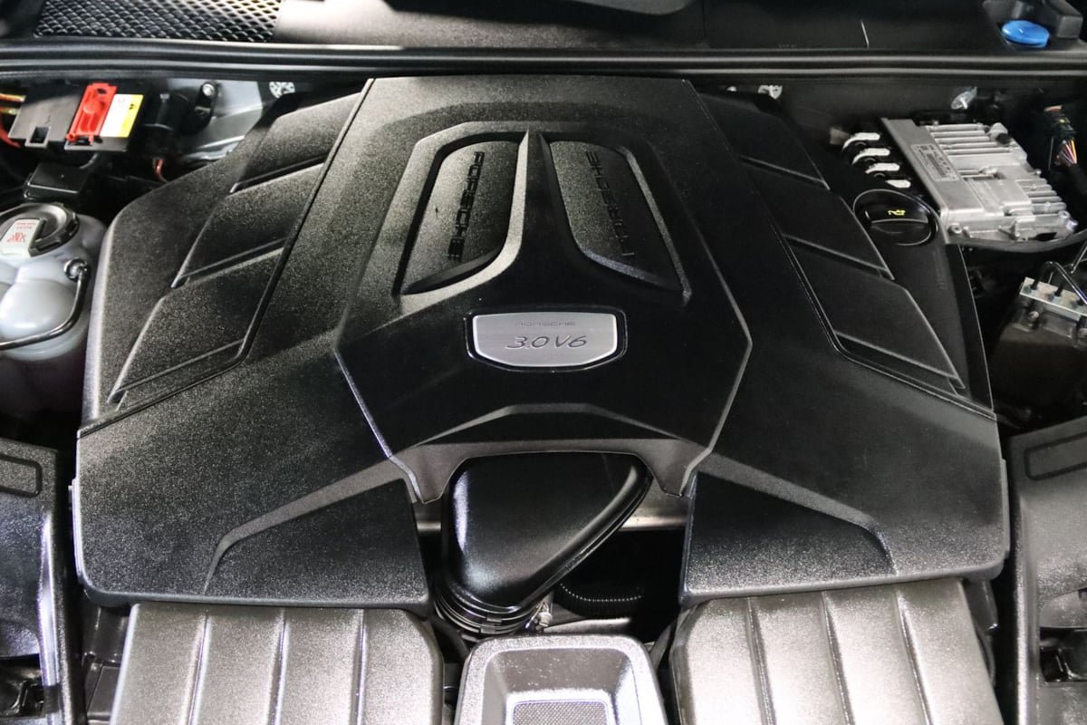 Used 2022 Porsche Cayenne Platinum Edition AWD/4WD image 86