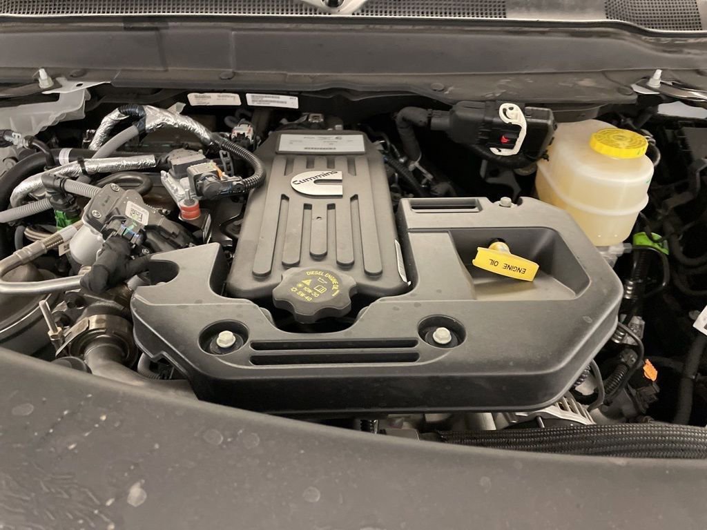 New 2026 RAM 2500 Limited AWD/4WD image 25