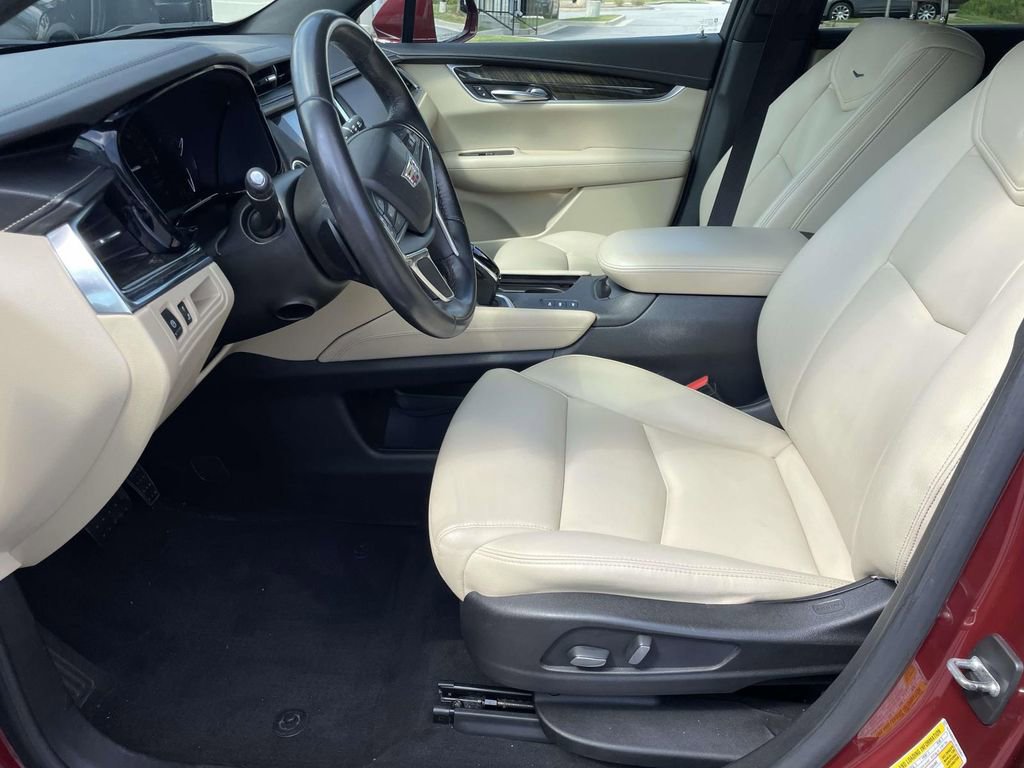 Used 2018 Cadillac XT5 AWD image 20