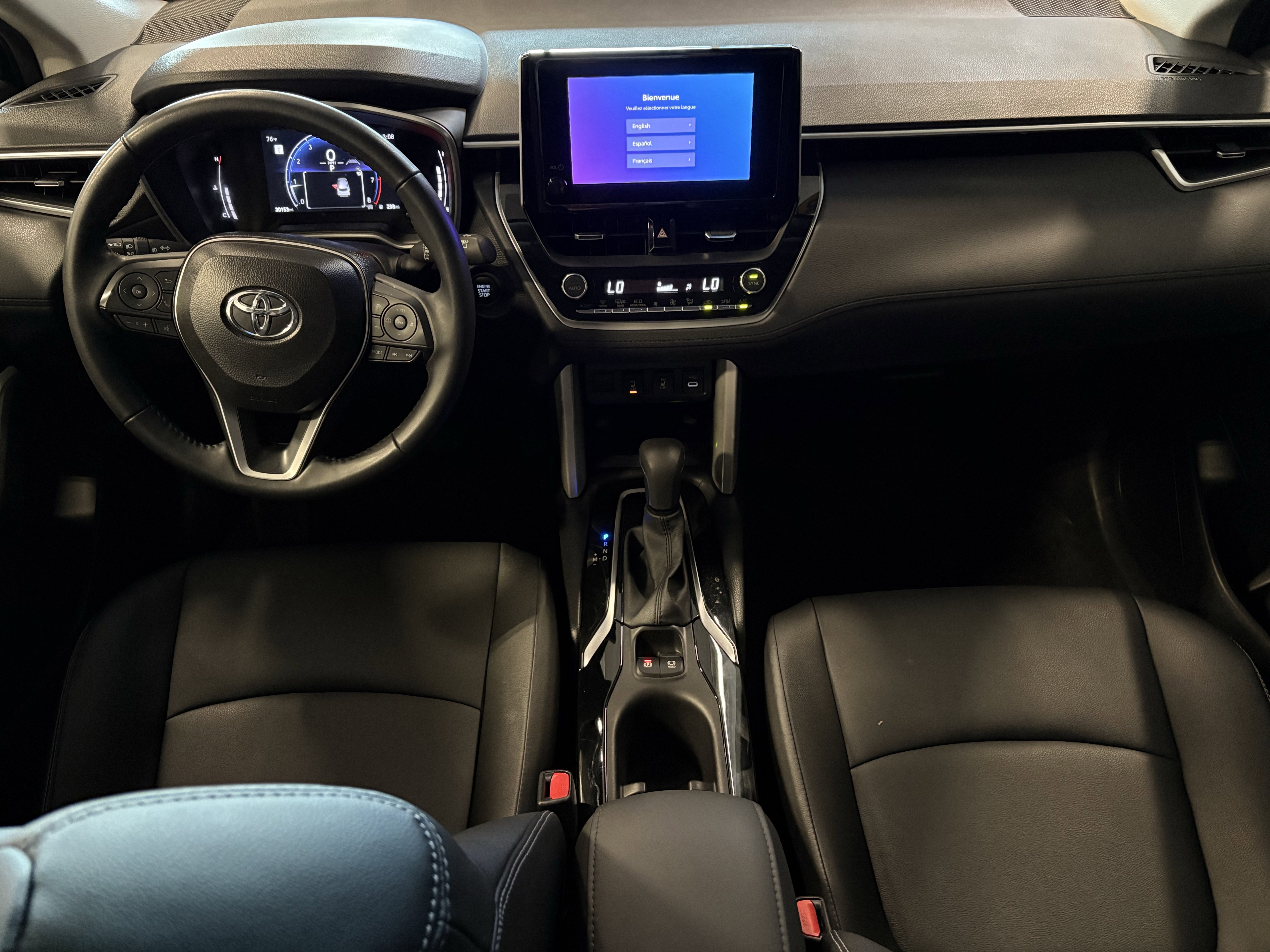 Certified 2025 Toyota Corolla Cross XLE AWD/4WD image 9