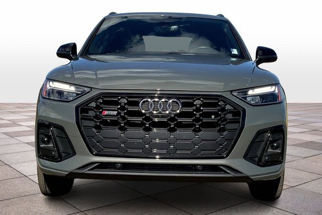 Used 2023 Audi SQ5 Premium Plus w/ Premium Plus Package image 3