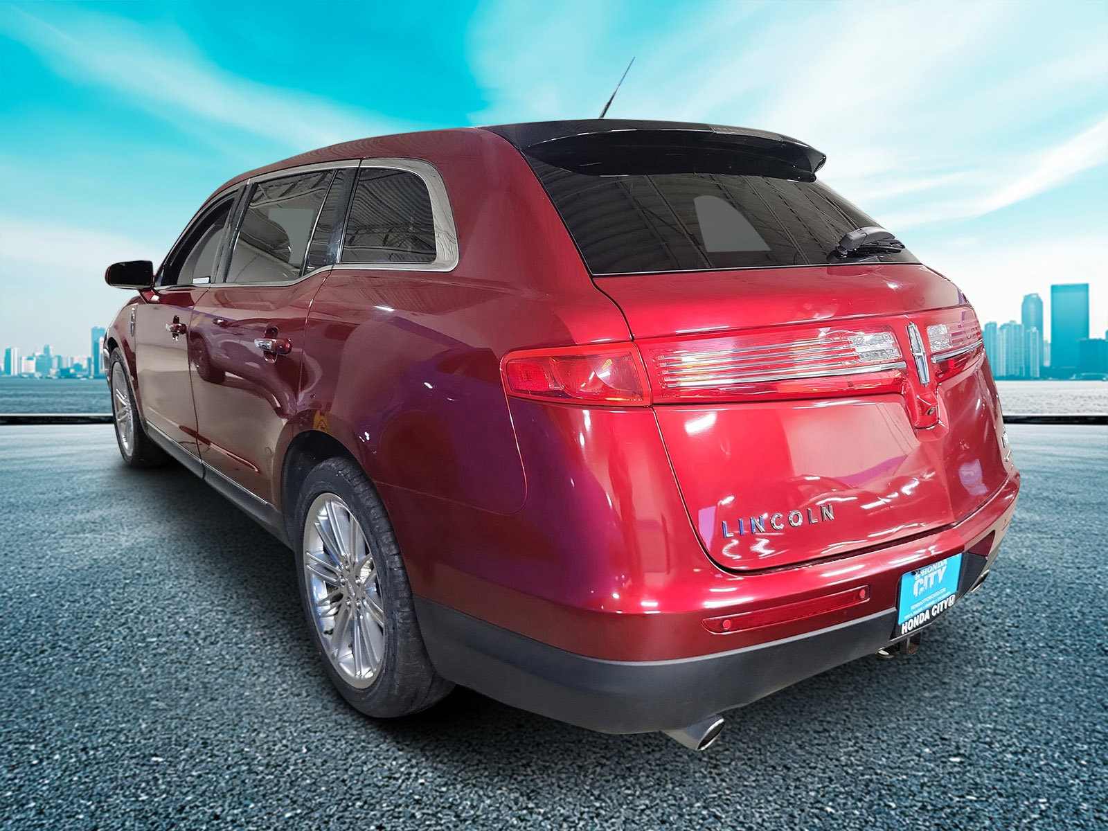 Used 2015 Lincoln MKT AWD w/ Equipment Group 201A image 5