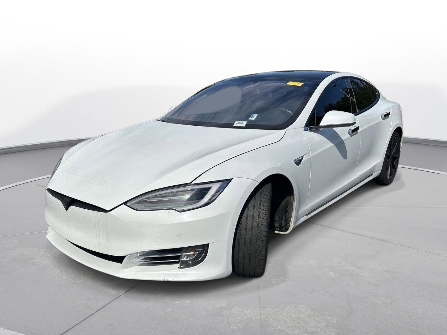 Used 2019 Tesla Model S Performance AWD/4WD image 2