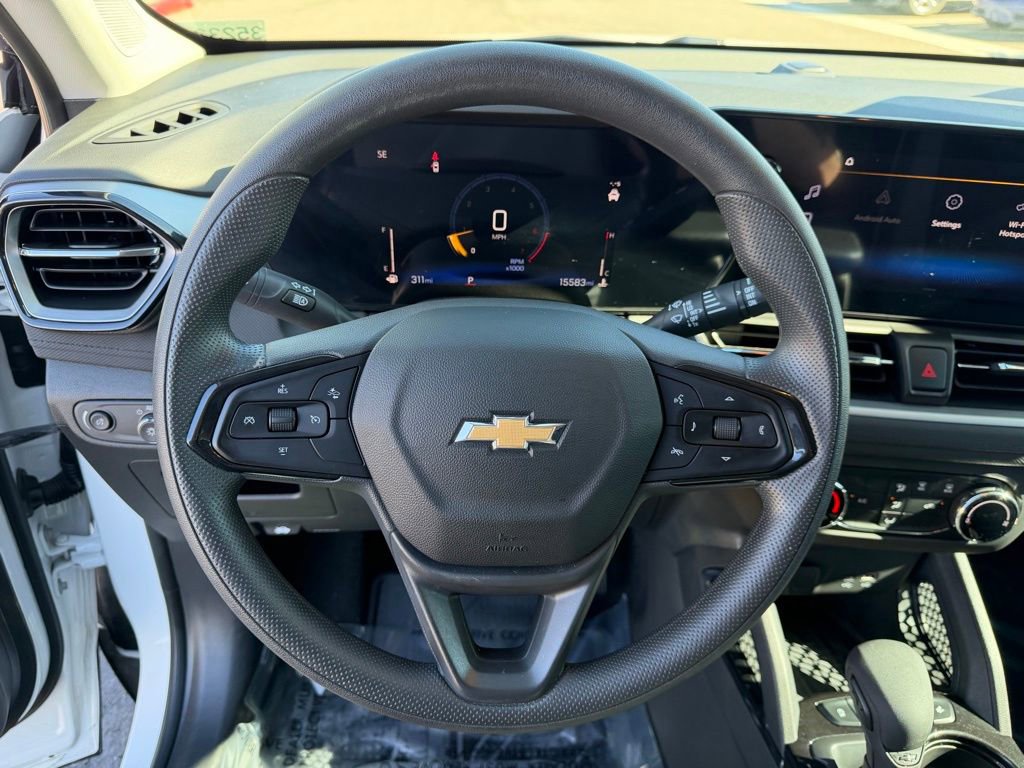 Used 2024 Chevrolet TrailBlazer LS w/ LS Convenience Package image 21