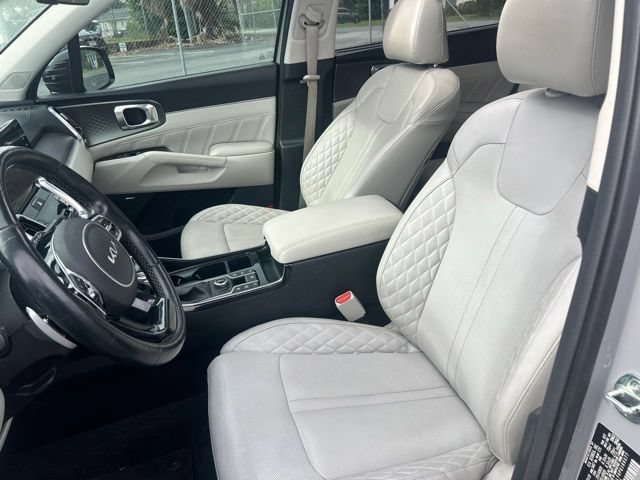 Used 2023 Kia Sorento SX AWD/4WD image 22