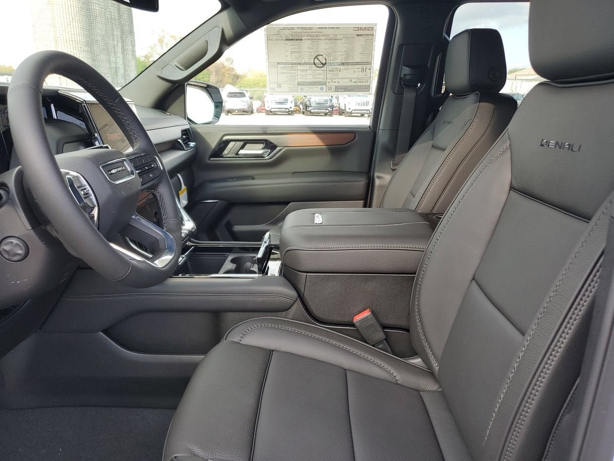 New 2026 GMC Yukon XL Denali w/ Sun & Power Step Package AWD/4WD image 19