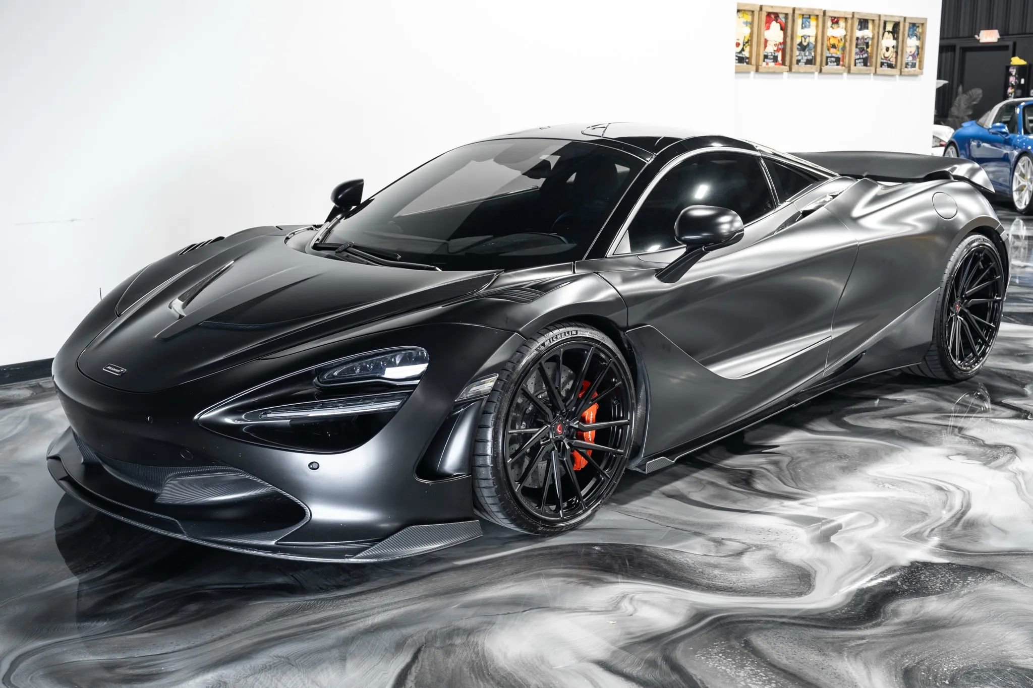 Used 2018 McLaren 720S image 16