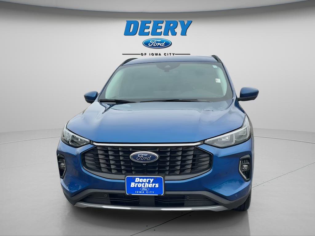 Certified 2023 Ford Escape Platinum image 2