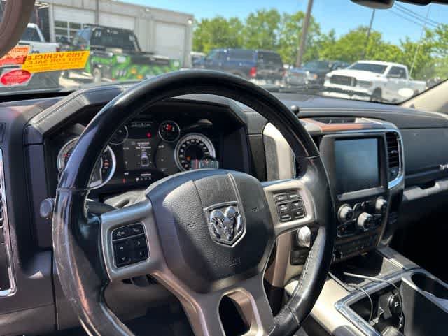 Used 2014 RAM 1500 Laramie w/ Convenience Group AWD/4WD image 6