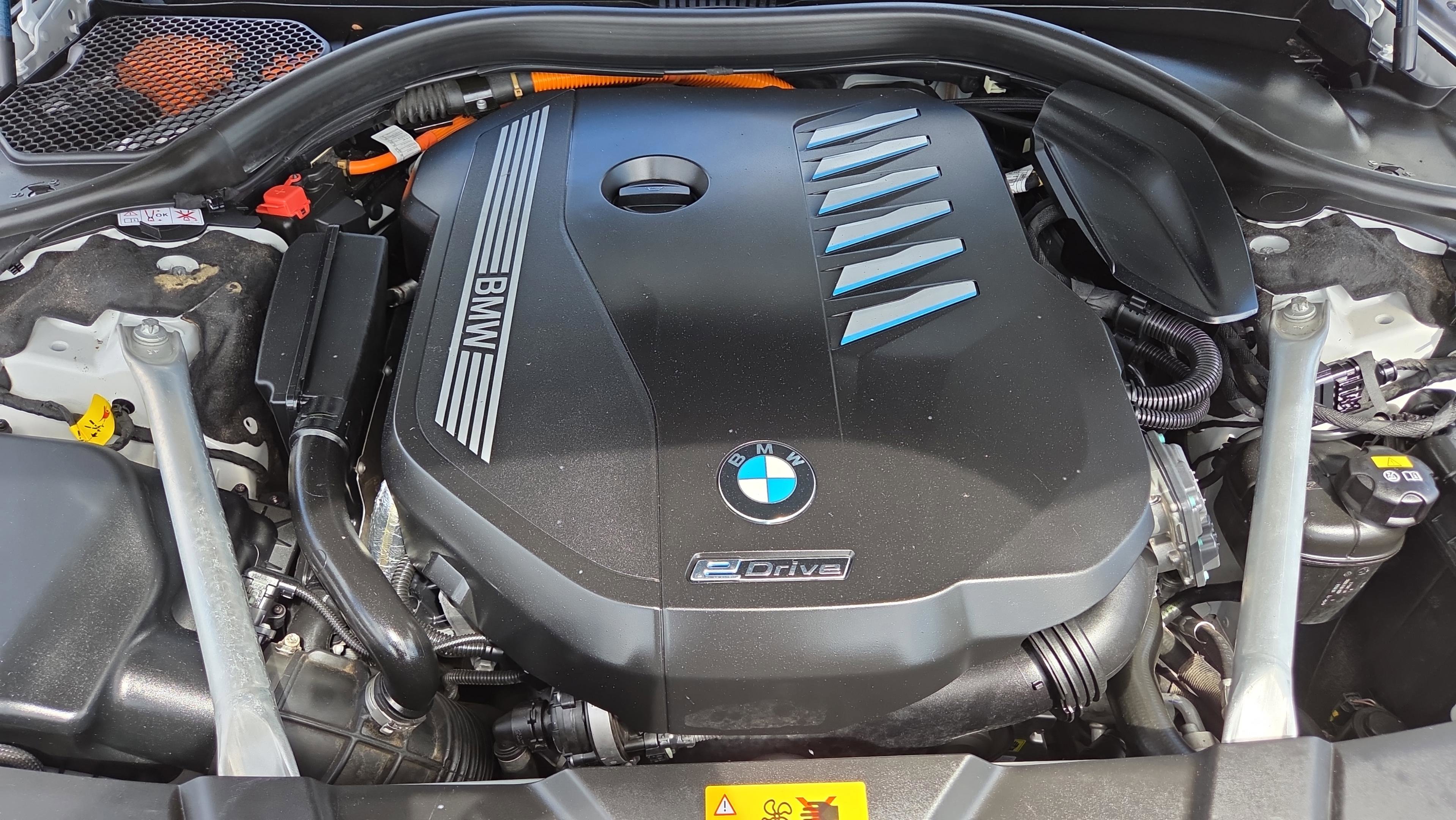 Used 2020 BMW 745e xDrive image 35