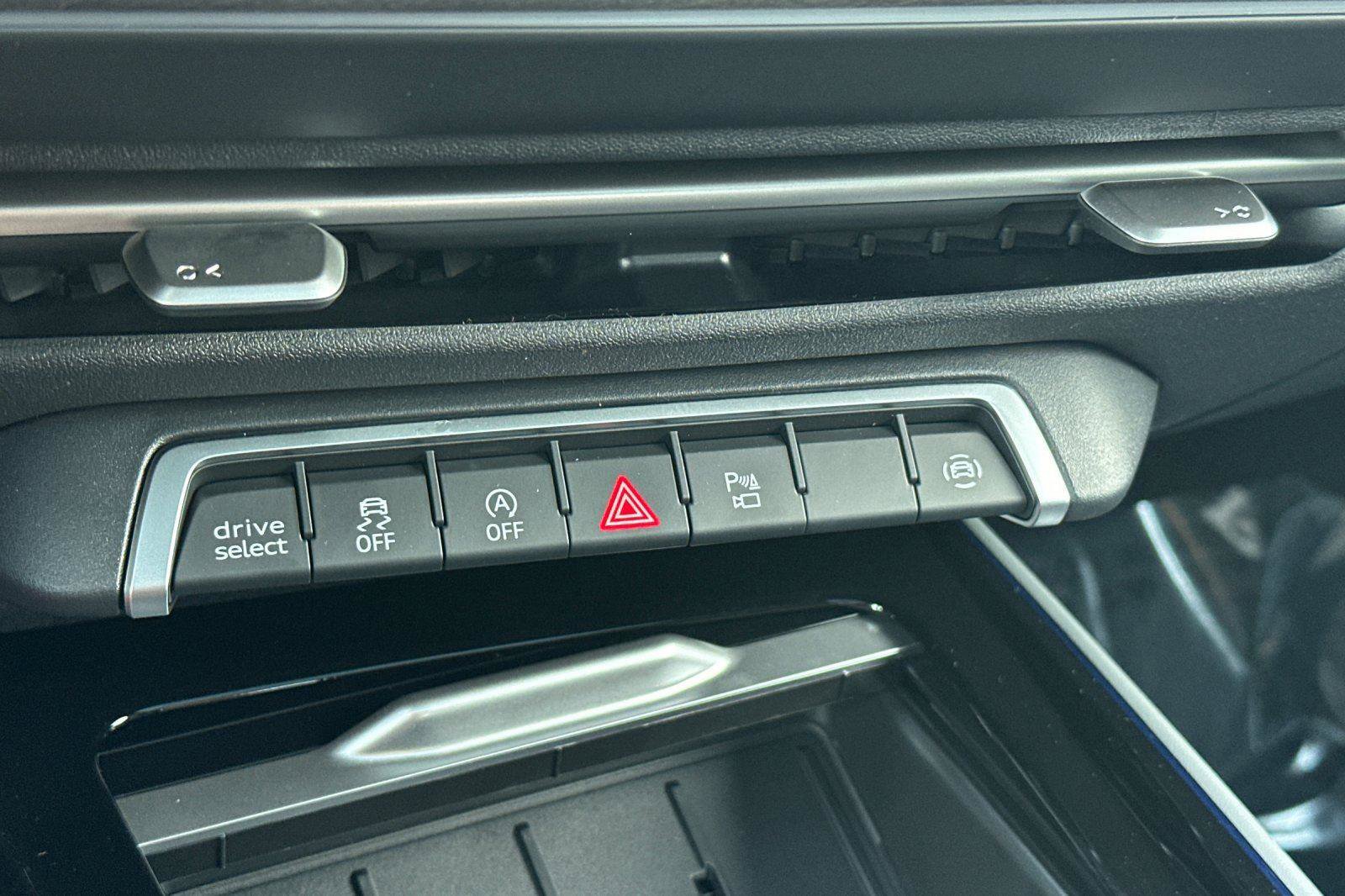 New 2026 Audi Q3 quattro 2.0T image 20