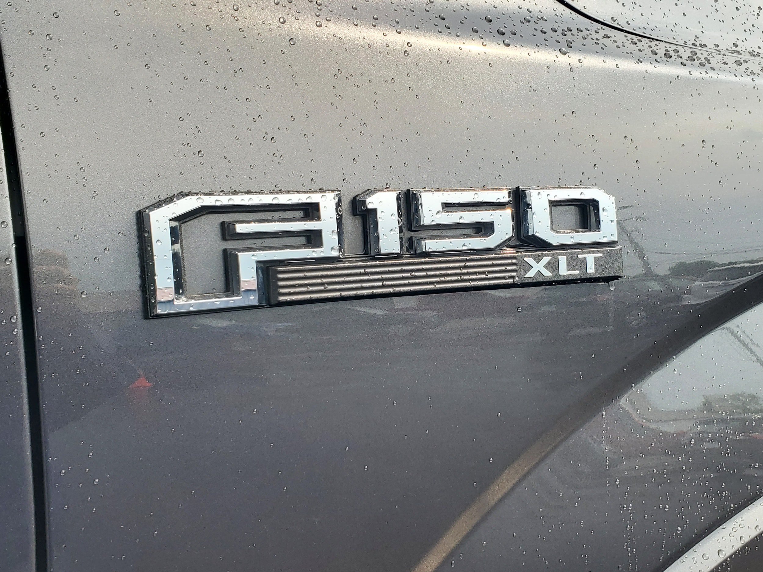 Used 2019 Ford F150 XLT w/ Equipment Group 302A Luxury AWD/4WD image 25