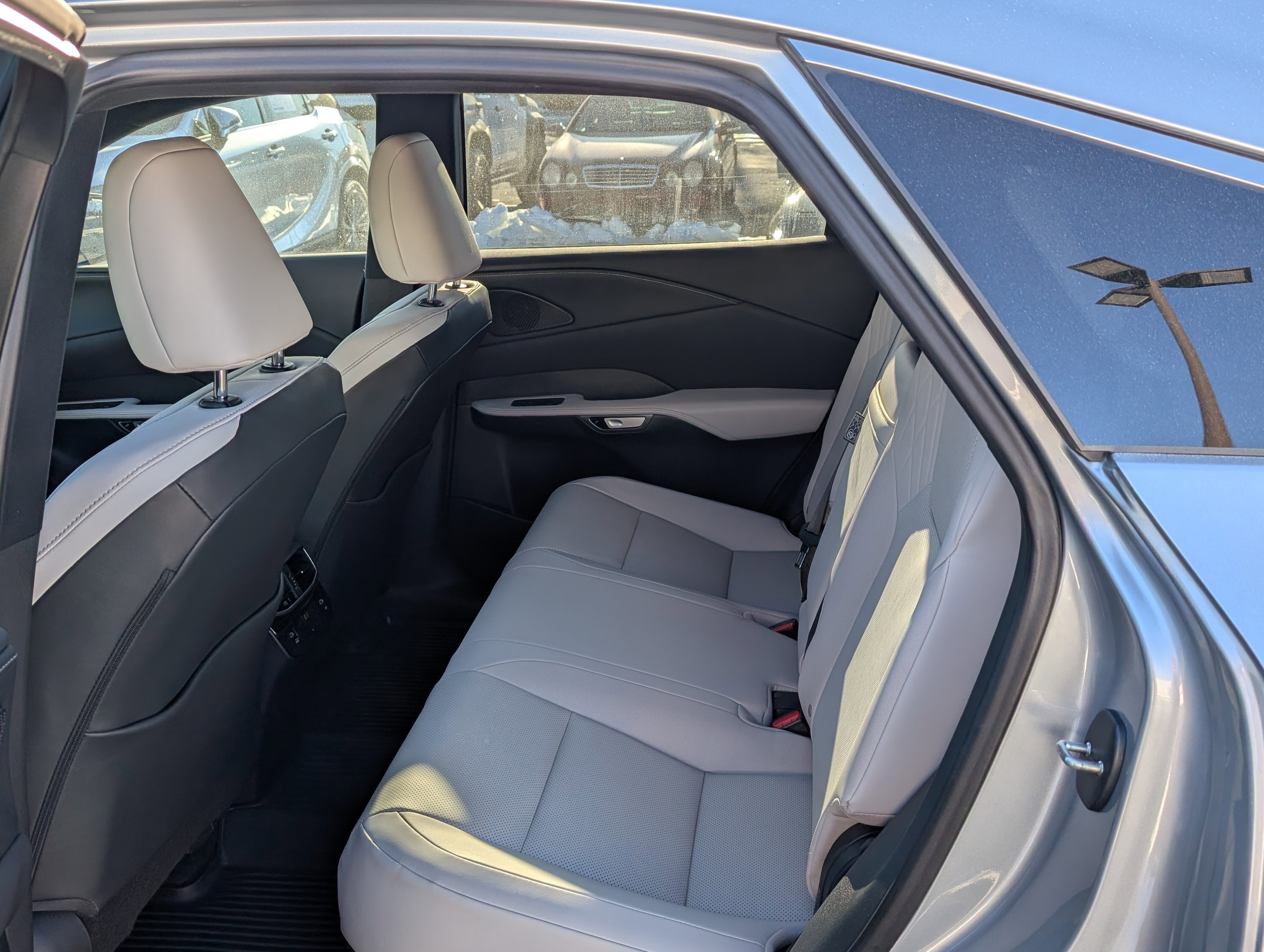 Certified 2023 Lexus RX 350h RX 350h Premium w/ Cold Area Package image 14