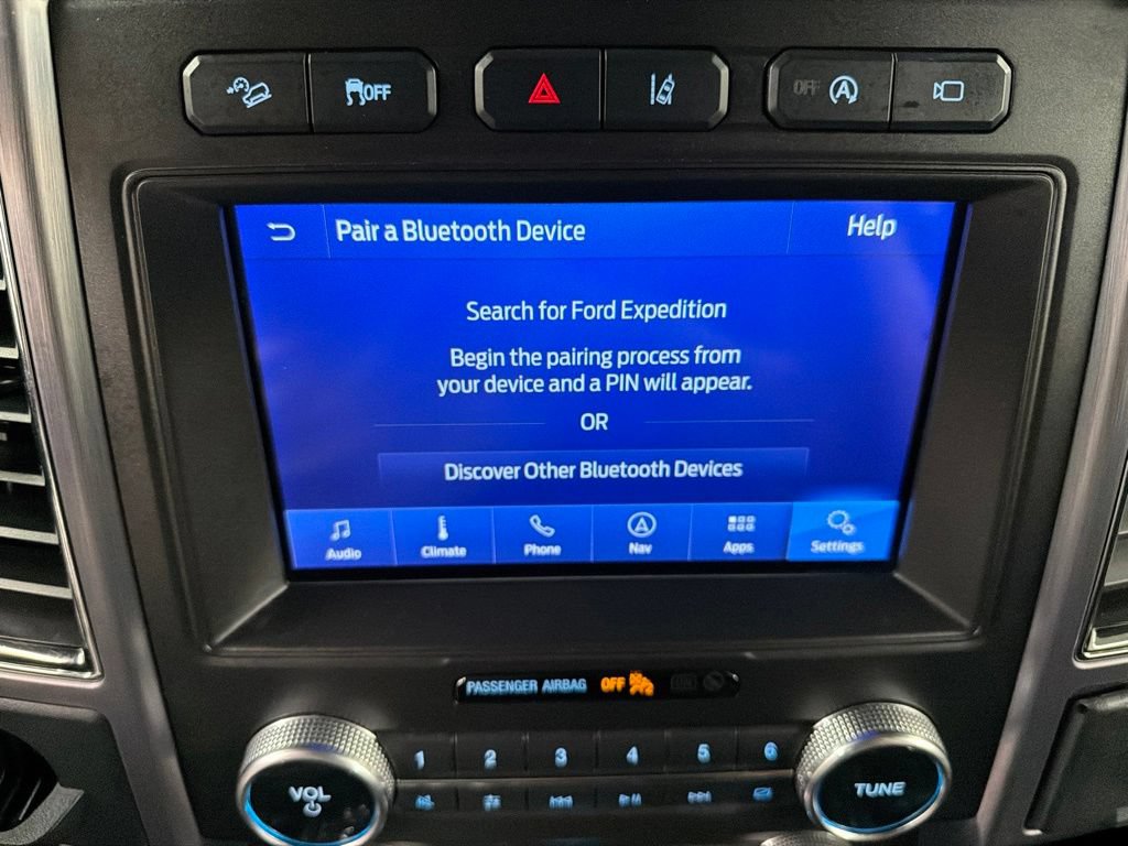 Certified 2020 Ford Expedition Max Platinum AWD/4WD image 10