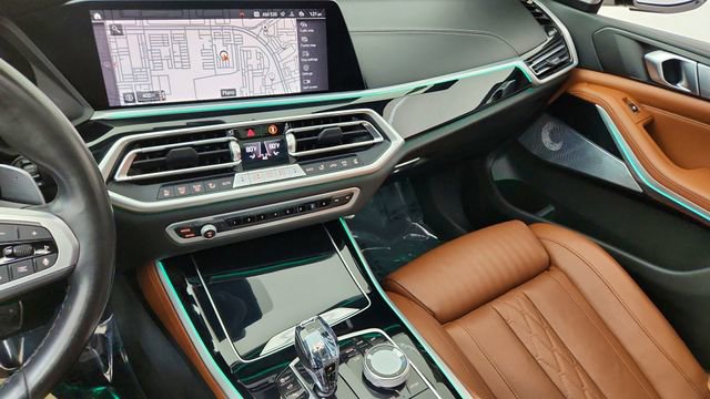 Used 2023 BMW X5 M50i w/ Executive Package image 44