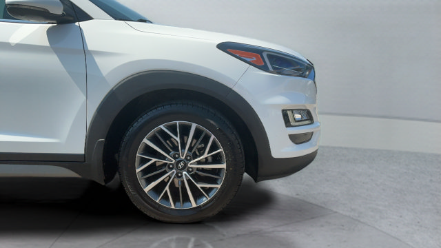 Used 2021 Hyundai Tucson Ultimate w/ Cargo Package FWD image 27