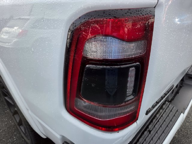 Used 2021 RAM 1500 Laramie AWD/4WD image 14