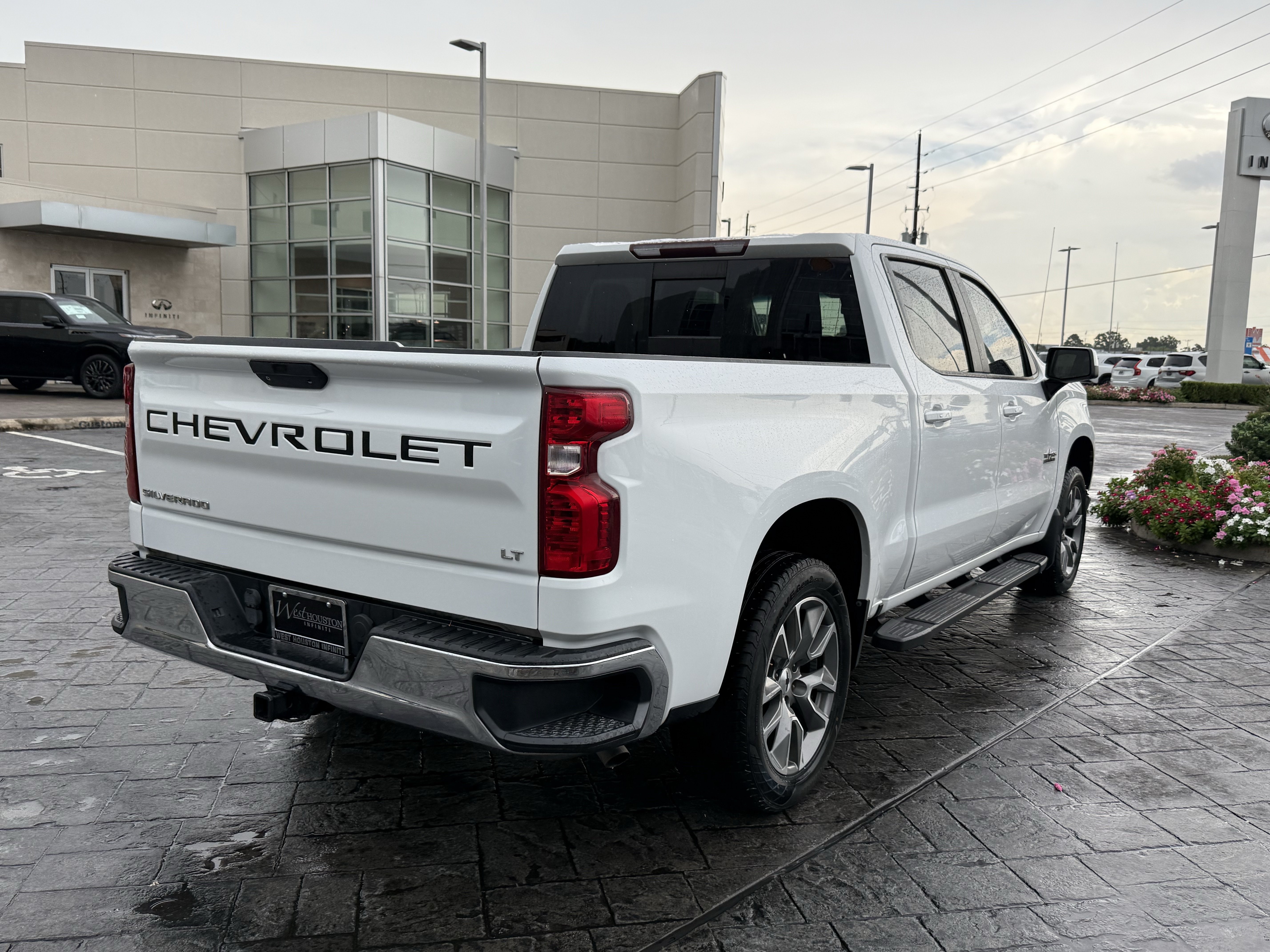 Used 2019 Chevrolet Silverado 1500 LT w/ Texas Edition RWD image 7