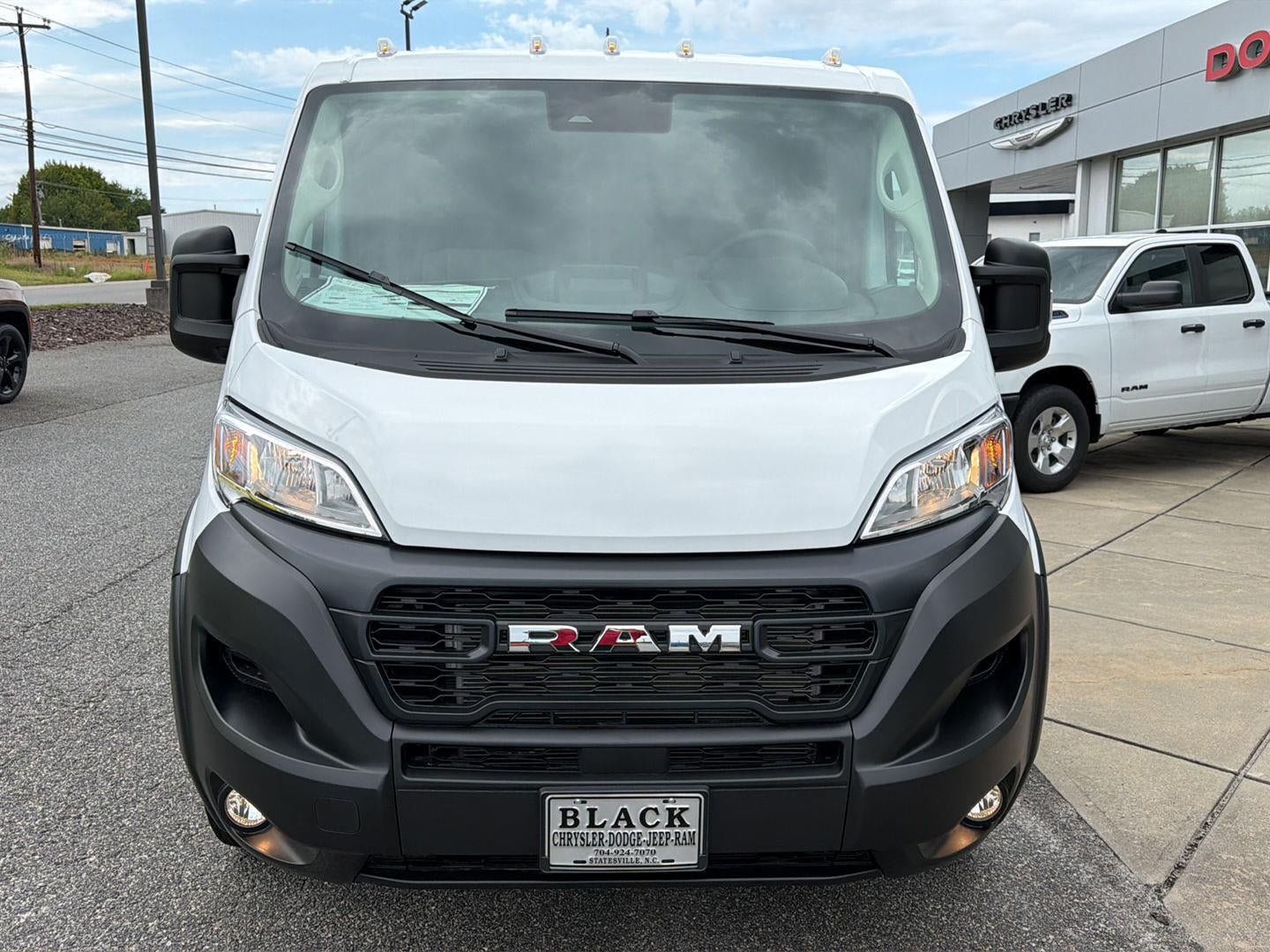 New 2026 RAM ProMaster 1500 w/ Convenience Group FWD image 2
