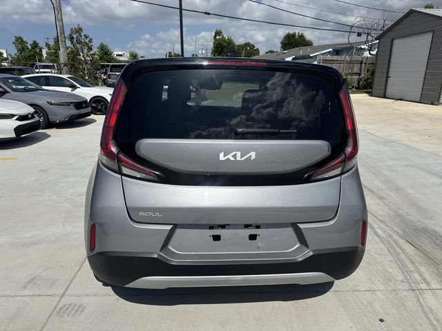 Used 2024 Kia Soul EX w/ Option Group 015 FWD image 6