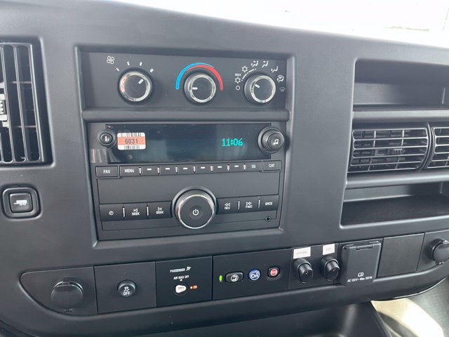 New 2025 Chevrolet Express 3500 w/ Power Convenience Package RWD image 19