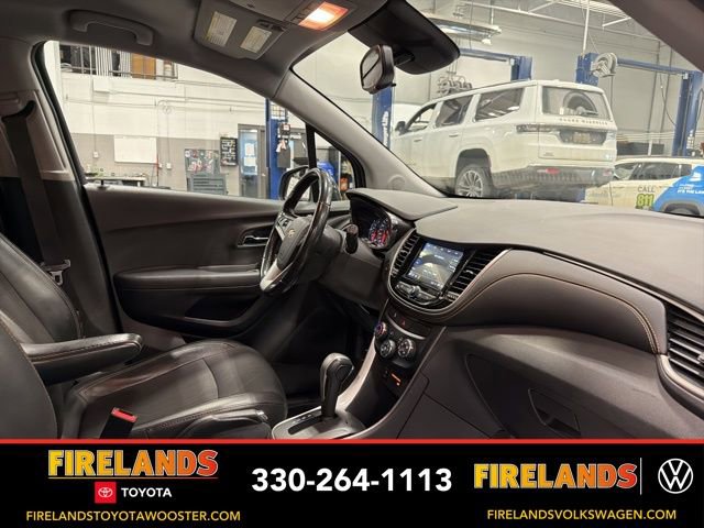 Used 2018 Chevrolet Trax LT w/ LT Convenience Package image 27