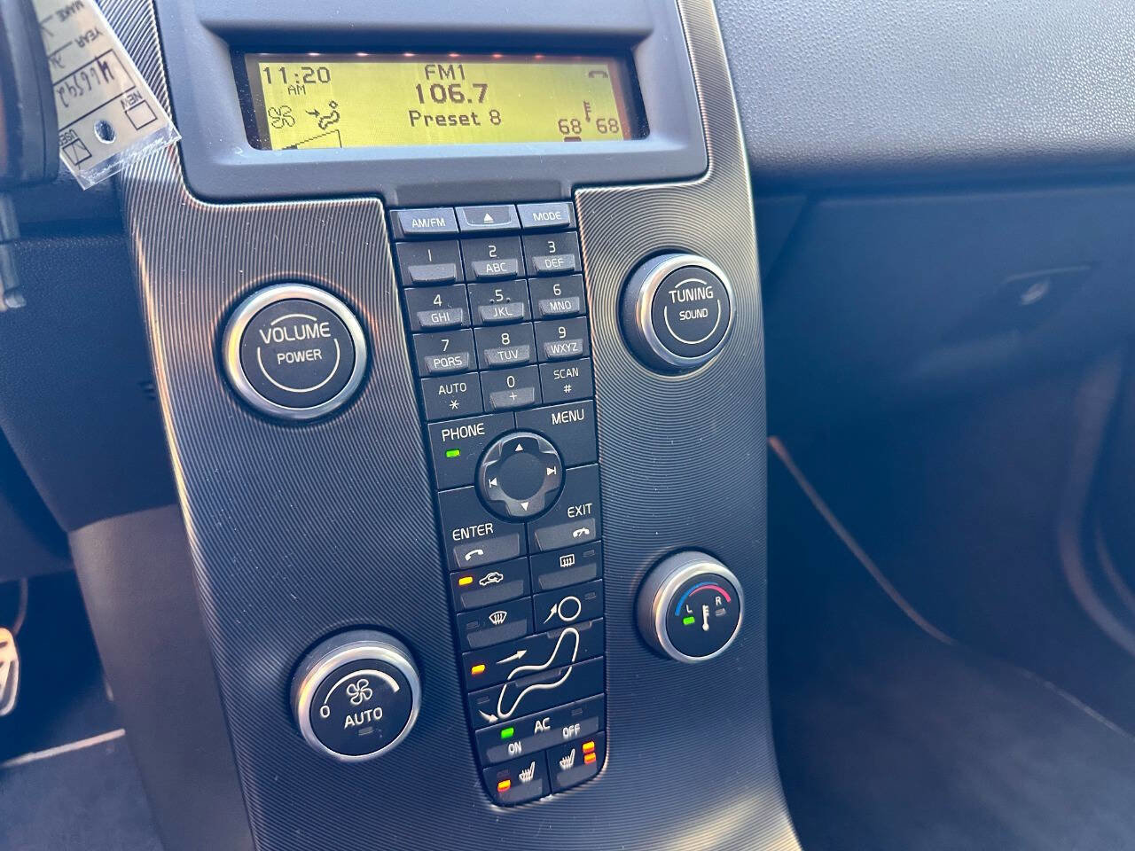 Used 2009 Volvo S40 T5 R-Design image 17