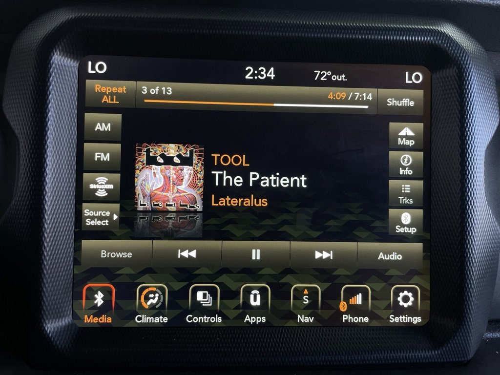 Used 2022 Jeep Wrangler Unlimited Rubicon 4xe w/ Safety Group image 39