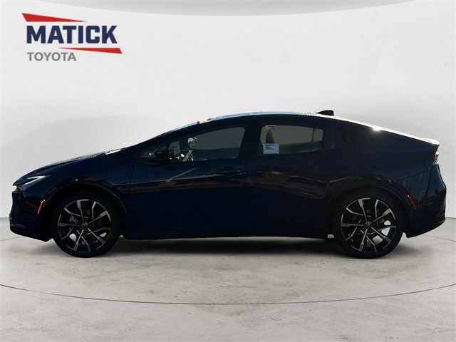 New 2026 Toyota Prius Plug-In Hybrid image 4