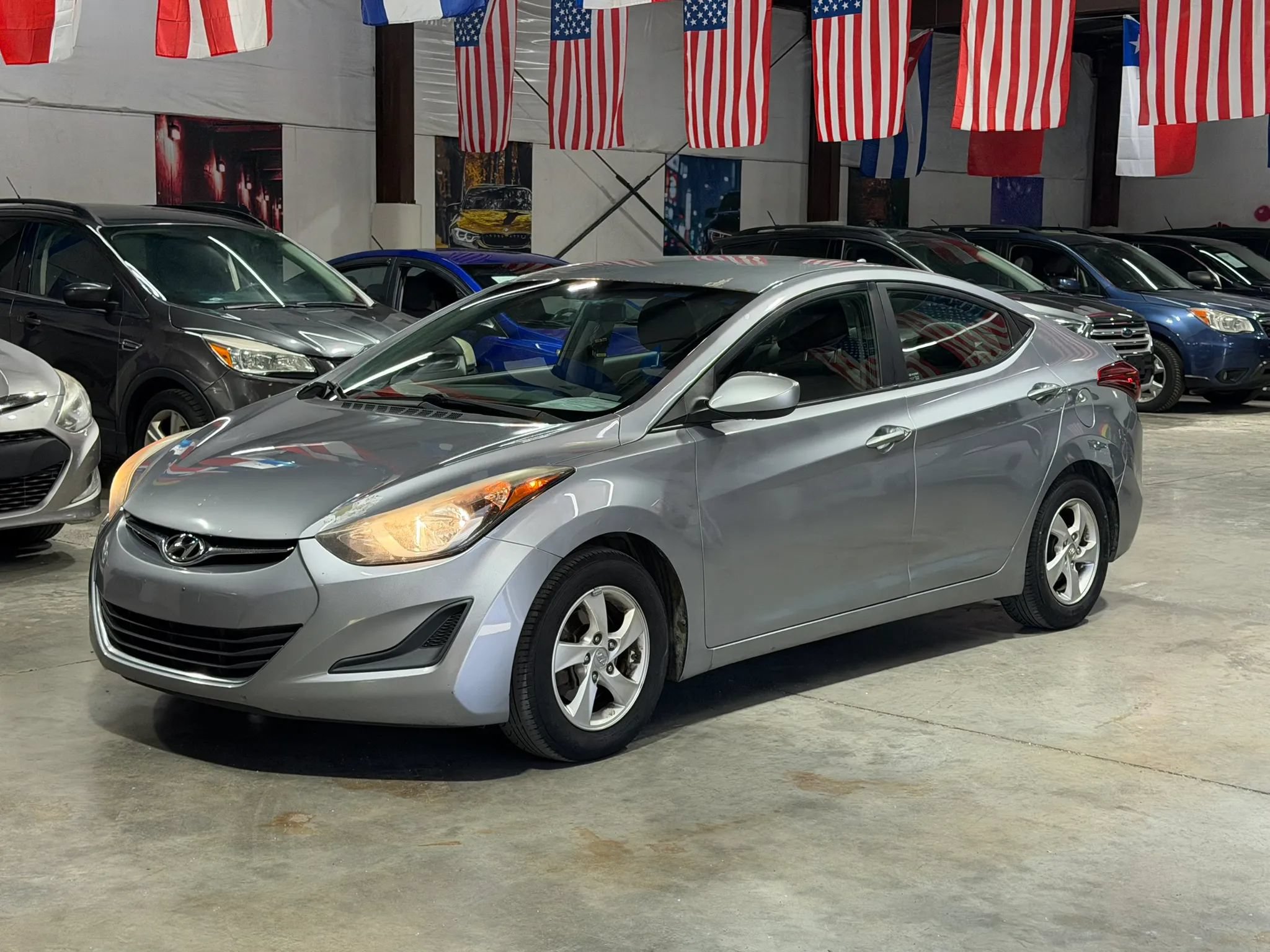 Used 2015 Hyundai Elantra SE FWD image 3